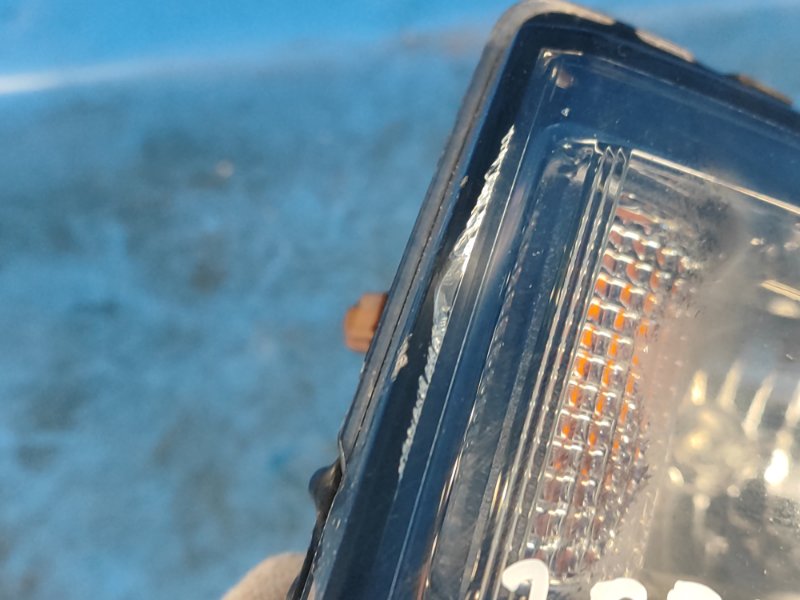 Фара левая GRAND CHEROKEE 11-22 2016 WK2 ERC 3.6L Фара левая GRAND CHEROKEE 11-22 2016 WK2 ERC 3.6L