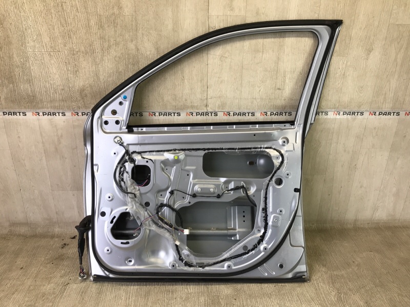 Дверь передняя правая OUTLANDER GF 12- 2013 2.4 4J12