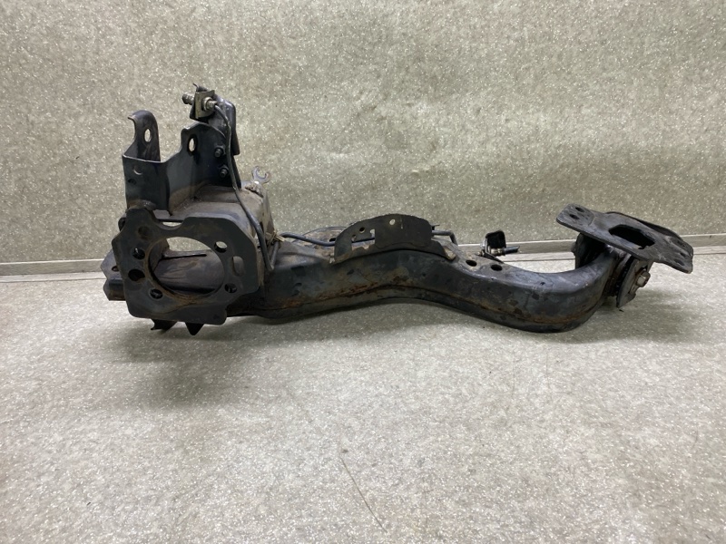 Рычаг задней подвески продольный правый NISSAN X-TRAIL/ROGUE T32 13-20