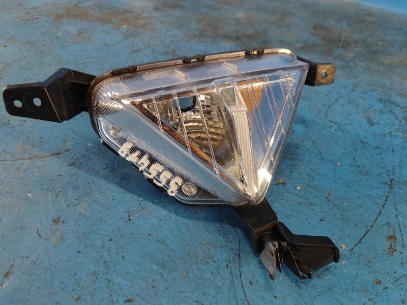 Противотуманная фара левая ELANTRA AD 16-