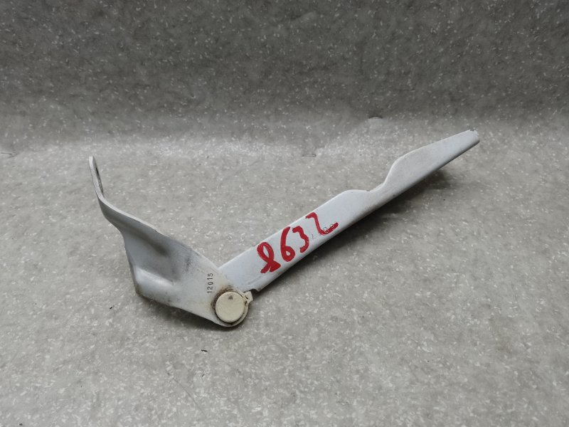 Петля капота левая ACURA TLX 14-17 2.4 K24W7 Петля капота левая ACURA TLX 14-17 2.4 K24W7