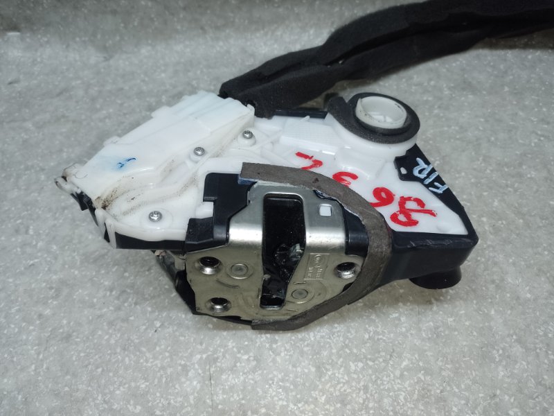 Замок двери передний правый TLX 14-17 2017 2.4 K24W7