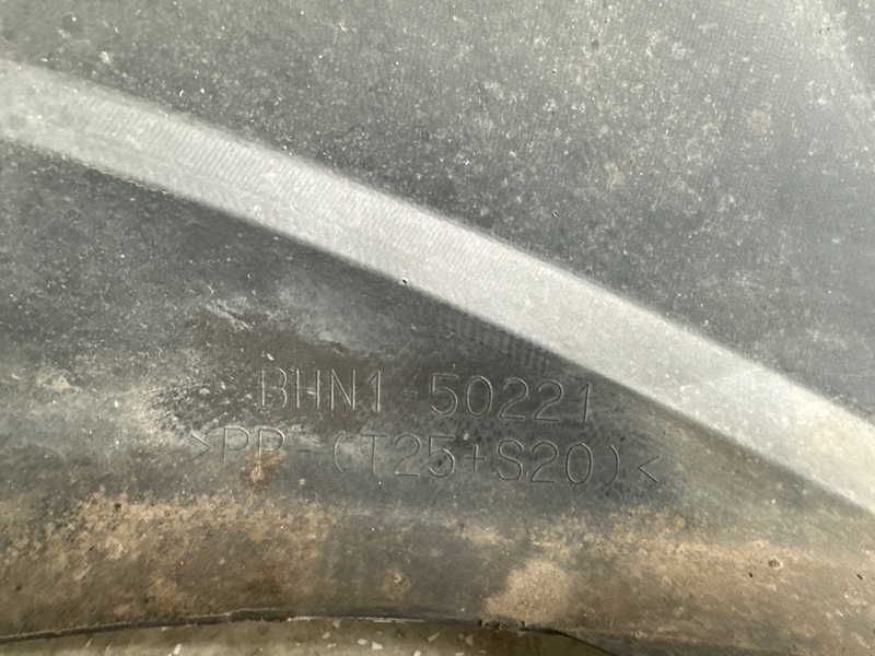 Бампер задний 3 BM 13-19