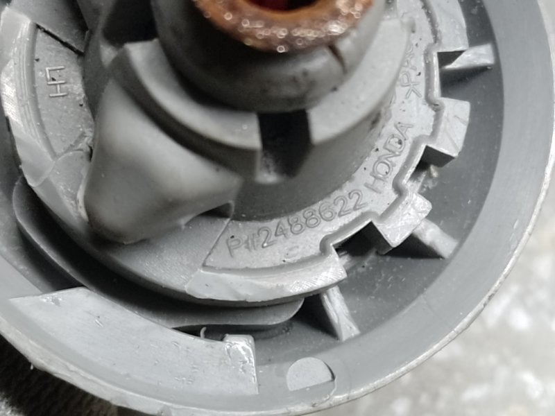 Козырек солнцезащитный левый ACURA TLX 14-17 2.4 K24W7