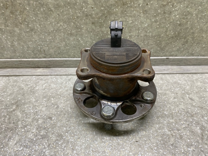 Ступица задняя HYUNDAI ELANTRA AD 16- 2017 2.0 G4NH 52730-F2000 Б/У