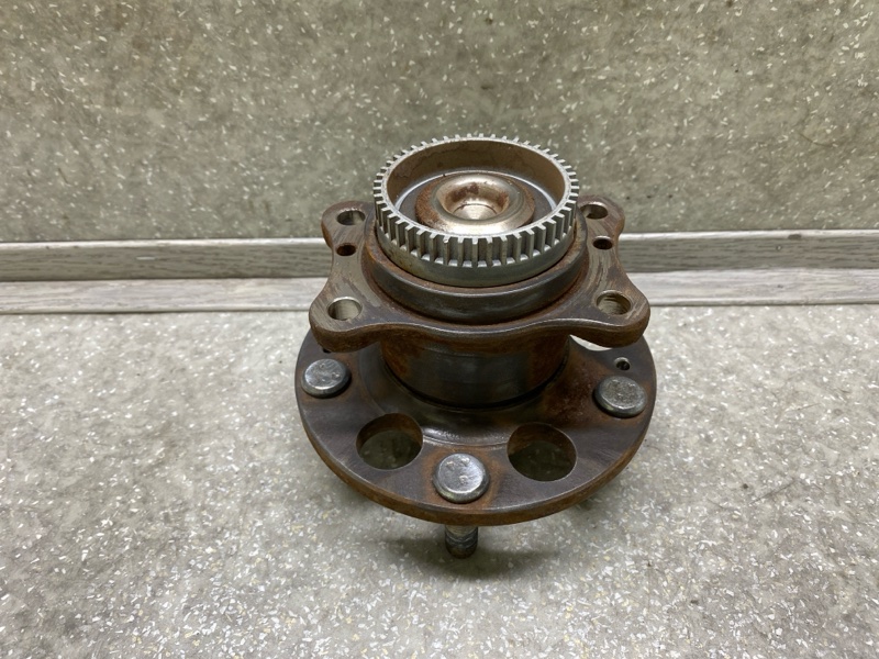Ступица задняя HYUNDAI ELANTRA MD 10-15 52710-3X000 Б/У