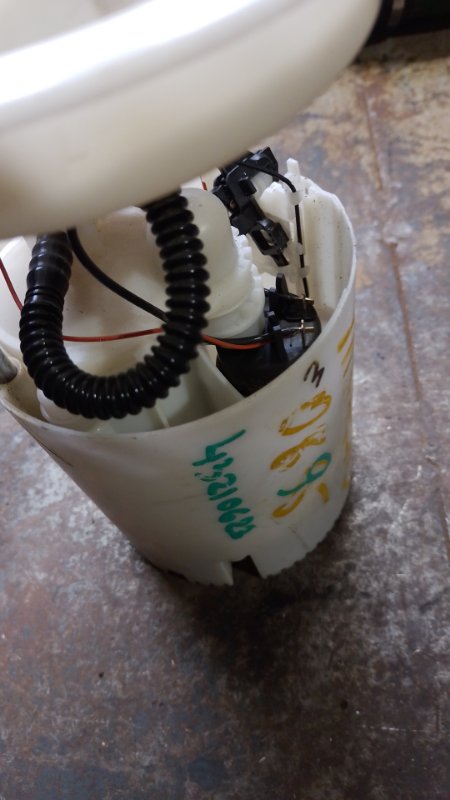 Топливный насос 3 BL 09-13 2009 Седан 2.0