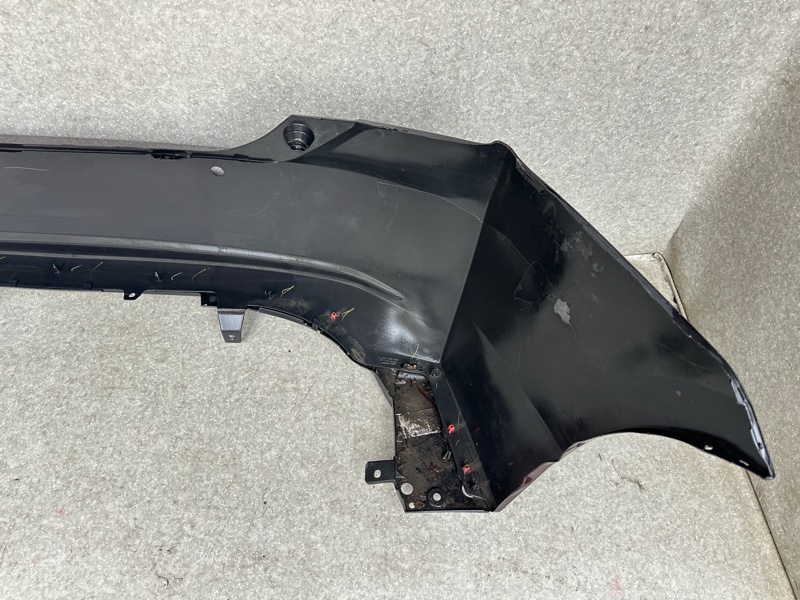 Бампер задний PRIUS - 30 09-17