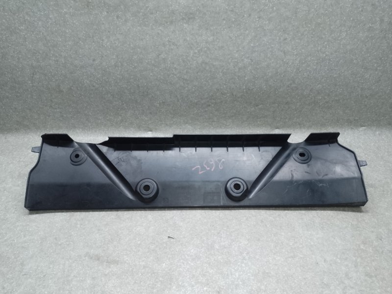 Дефлектор радиатора TLX 14-17 2017 2.4 K24W7