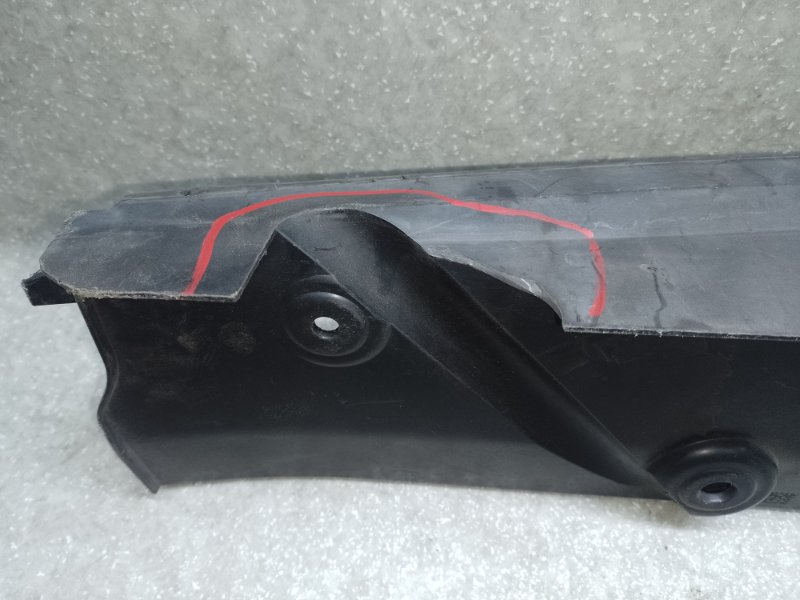 Дефлектор радиатора TLX 14-17 2017 2.4 K24W7