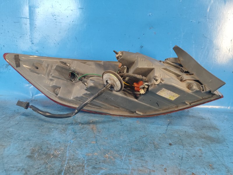 Фонарь наружный правый ELANTRA AD 16-