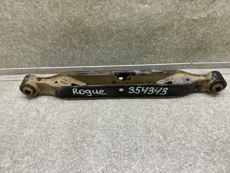 Рычаг задней подвески поперечный нижний NISSAN X-TRAIL/ROGUE T32 13-20 Рычаг задней подвески поперечный нижний NISSAN X-TRAIL/ROGUE T32 13-20