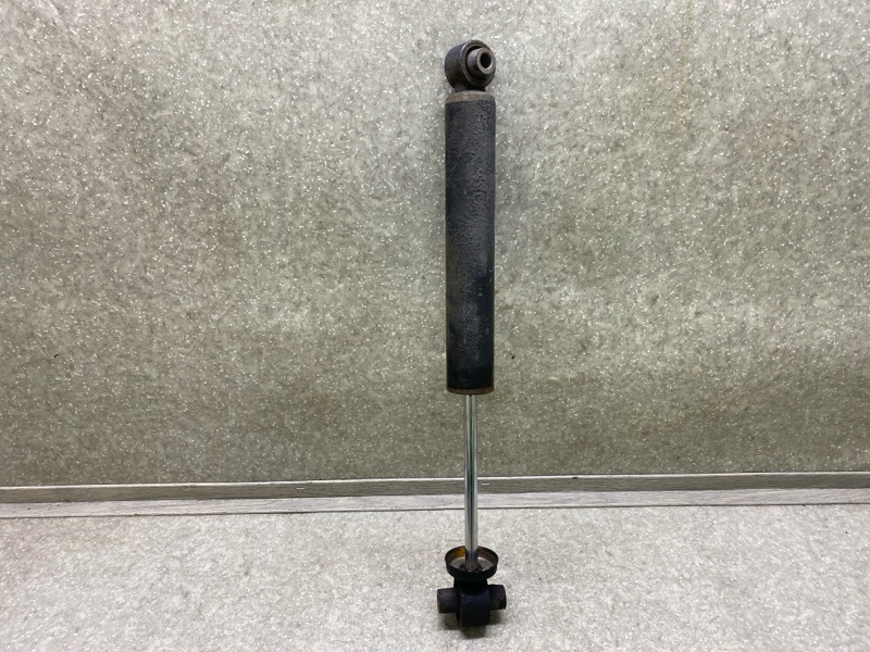 Амортизатор задний X-TRAIL/ROGUE T32 13-20