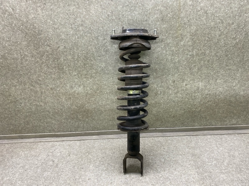 Амортизатор задний TRIBECA B9 05-07