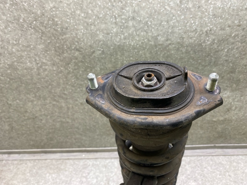 Амортизатор задний SUBARU TRIBECA B9 05-07