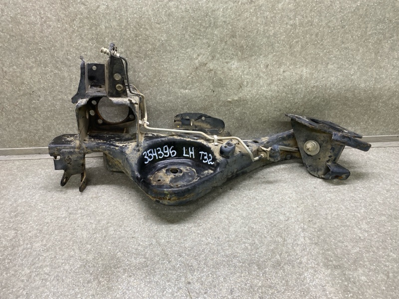 Запчасть рычаг задней подвески продольный левый NISSAN X-TRAIL/ROGUE T32 13-20 55502-5HA0B Б/У Рычаг задней подвески продольный левый NISSAN X-TRAIL/ROGUE T32 13-20 55502-5HA0B Б/У