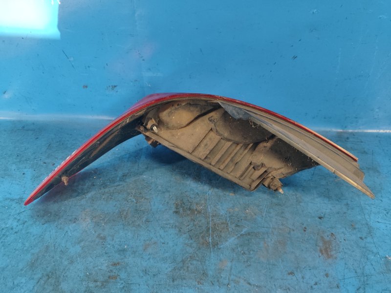 Фонарь наружный правый VERSA B17 11-19