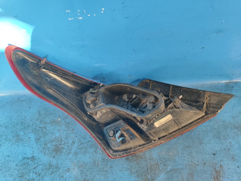 Фонарь наружный правый VERSA B17 11-19