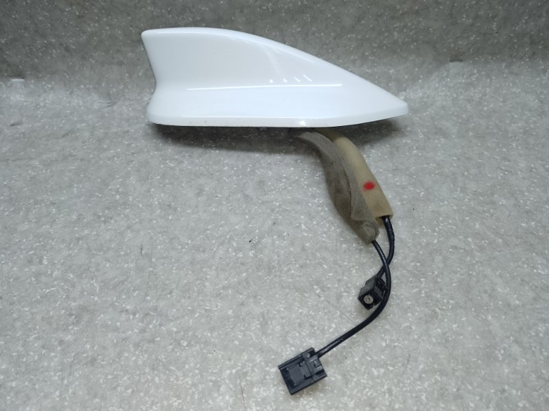 Антенна ACURA TLX 14-17 2017 2.4 K24W7 39150-TZ3-A01ZD Б/У