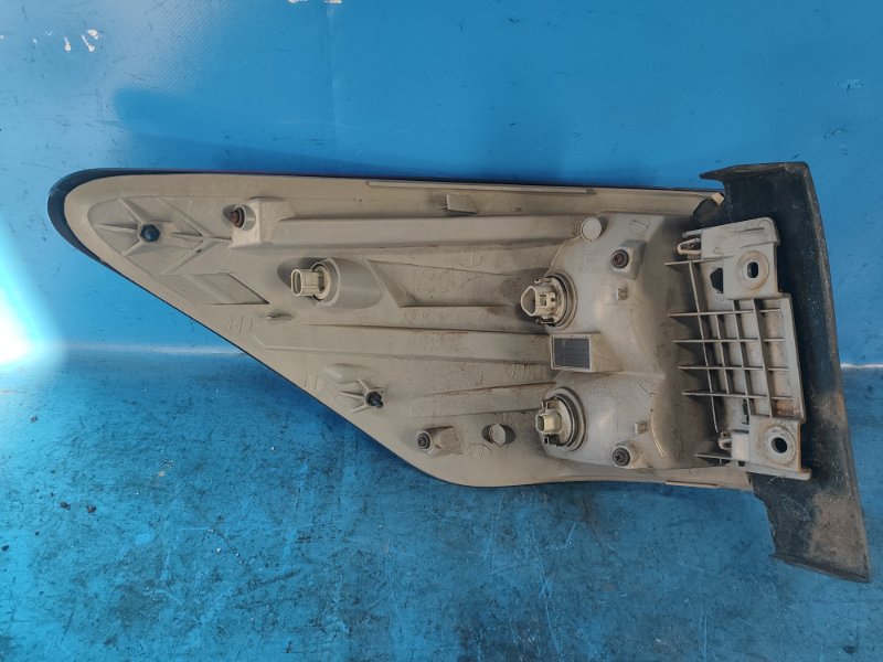 Фонарь противотуманный правый PATHFINDER R52 12-21 2015 3.5 VQ35DE Фонарь противотуманный правый PATHFINDER R52 12-21 2015 3.5 VQ35DE