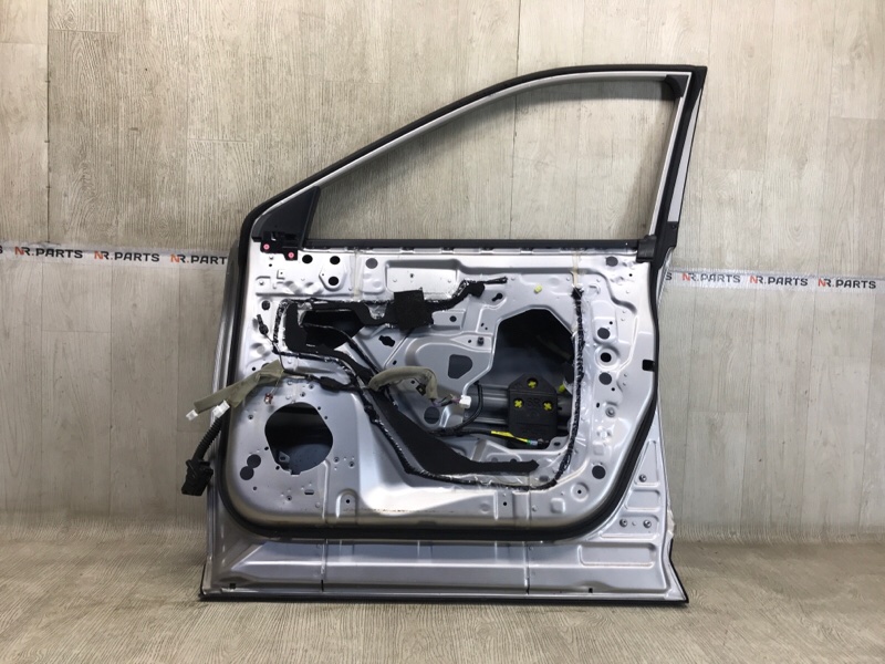 Дверь передняя правая X-TRAIL/ROGUE T33 20- 2021 2.5 PR25DD