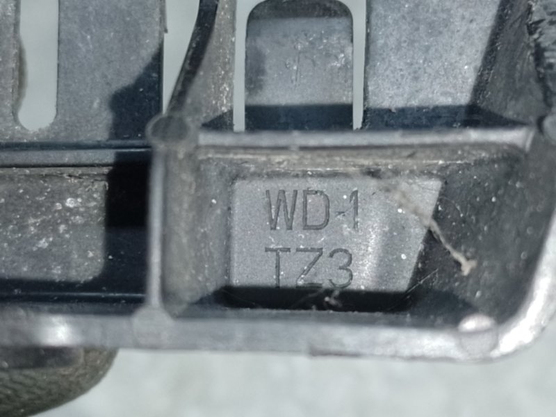 Кронштейн заднего бампера левый TLX 14-17 2017 2.4 K24W7