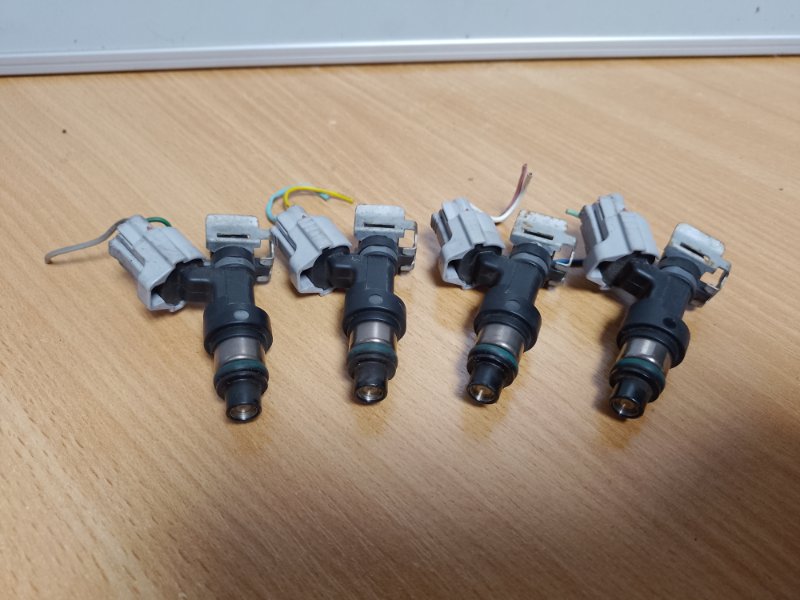 Форсунка топливная NISSAN X-TRAIL/ROGUE T32 13-20 FBY2855 Б/У