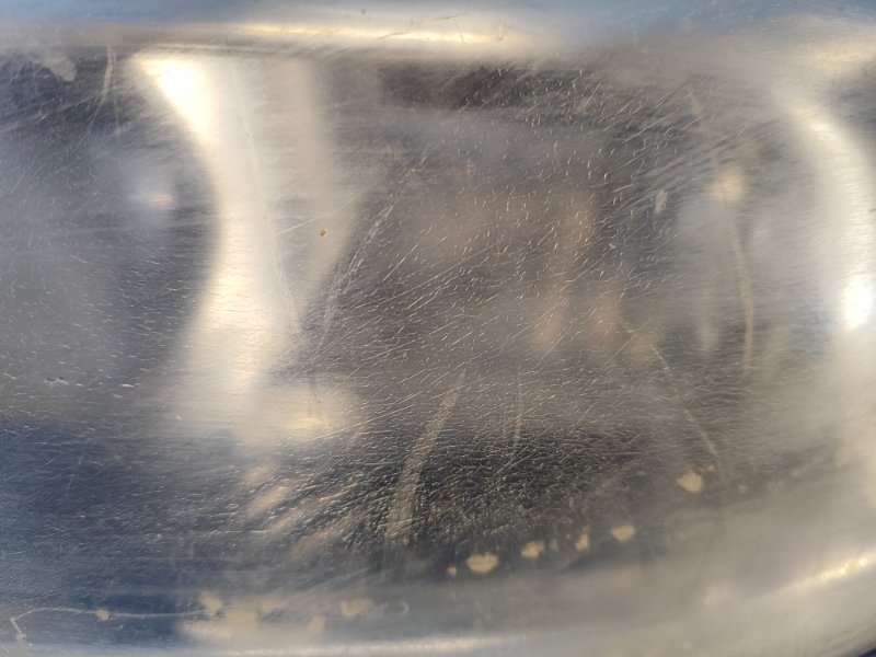 Фара левая ESCAPE 12-19