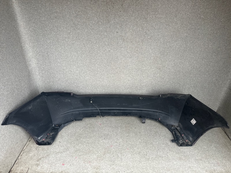 Бампер задний PRIUS - 30 09-17