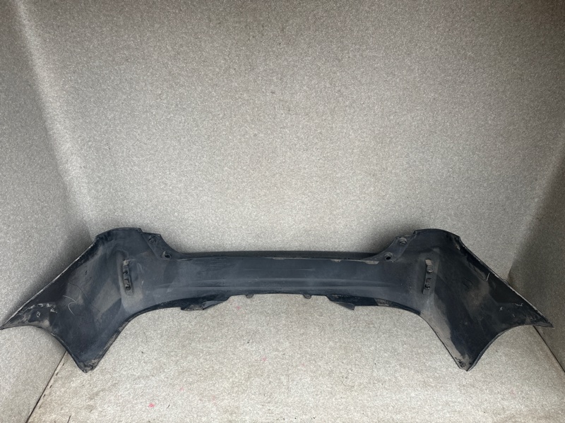 Бампер задний PRIUS PLUS 11-14