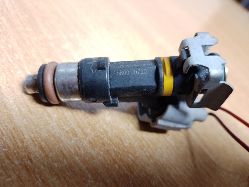 Форсунка топливная G35 03-07 Форсунка топливная G35 03-07