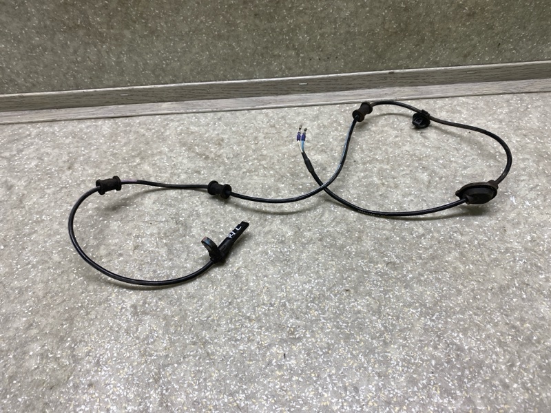 Датчик ABS задний левый SUBARU FORESTER 12-19 2015 2.5 FB25B 27540SG031 Б/У