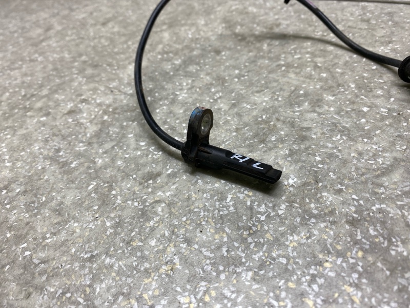 Датчик ABS задний левый FORESTER 12-19 2015 2.5 FB25B