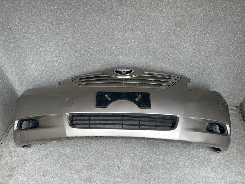 Бампер передний CAMRY 40 06-11