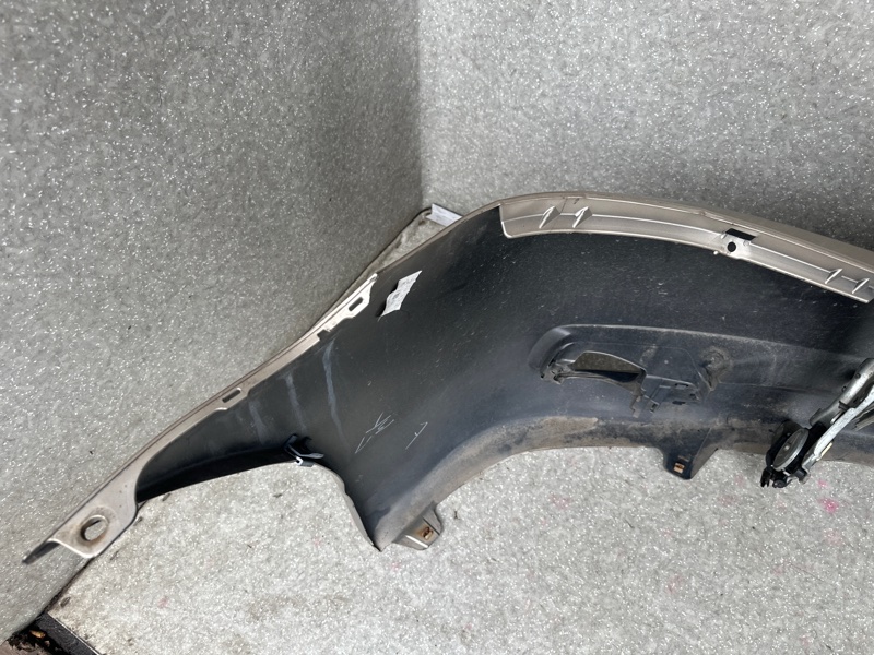 Бампер передний CAMRY 40 06-11