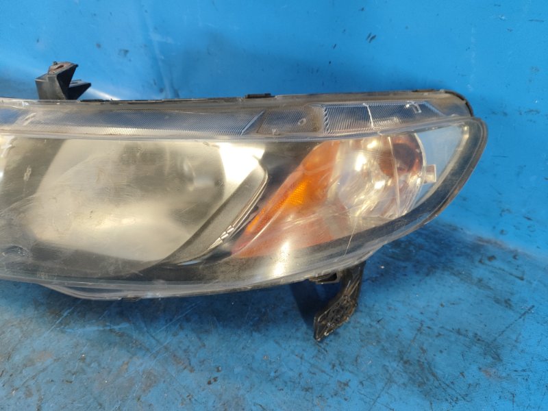 Фара левая CIVIC 4D 06-11 Фара левая CIVIC 4D 06-11