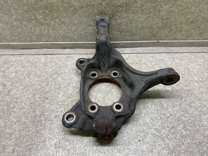 Кулак поворотный правый 3 BM 13-19 Кулак поворотный правый 3 BM 13-19