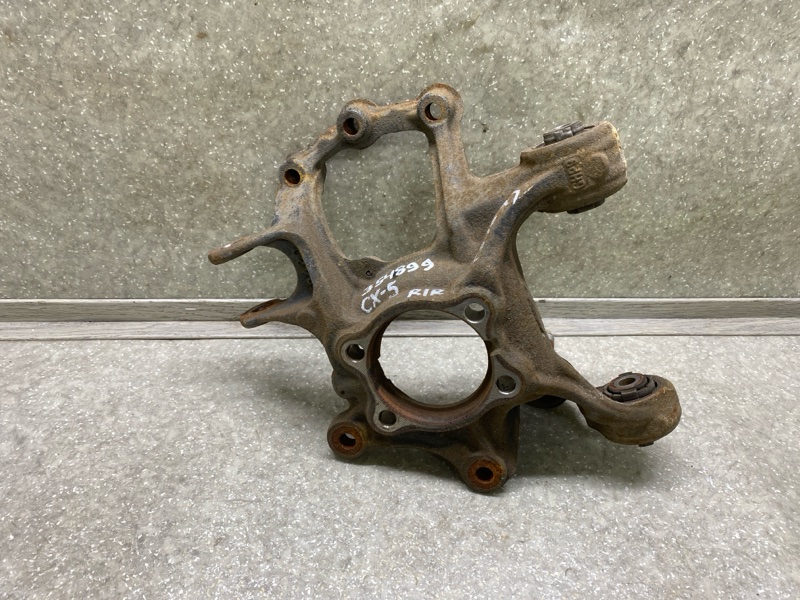 Цапфа правая MAZDA CX-5 (KF) 16-21 2018 2.5L KB7W-26-11XA Б/У