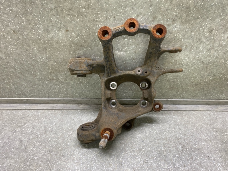 Цапфа правая CX-5 (KF) 16-21 2018 2.5L