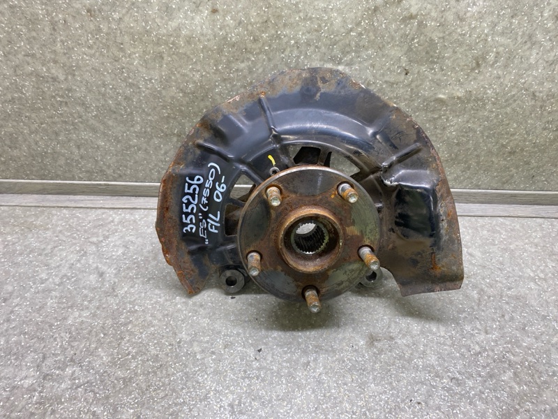 Кулак поворотный левый ES350 06-12 2007 3.5 2GR-FE