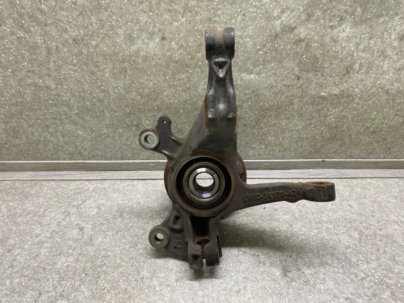 Запчасть кулак поворотный правый FORD ESCAPE 19 - 2020 C15FDOS LX6Z-3K185-B Б/У Кулак поворотный правый FORD ESCAPE 19 - 2020 C15FDOS LX6Z-3K185-B Б/У