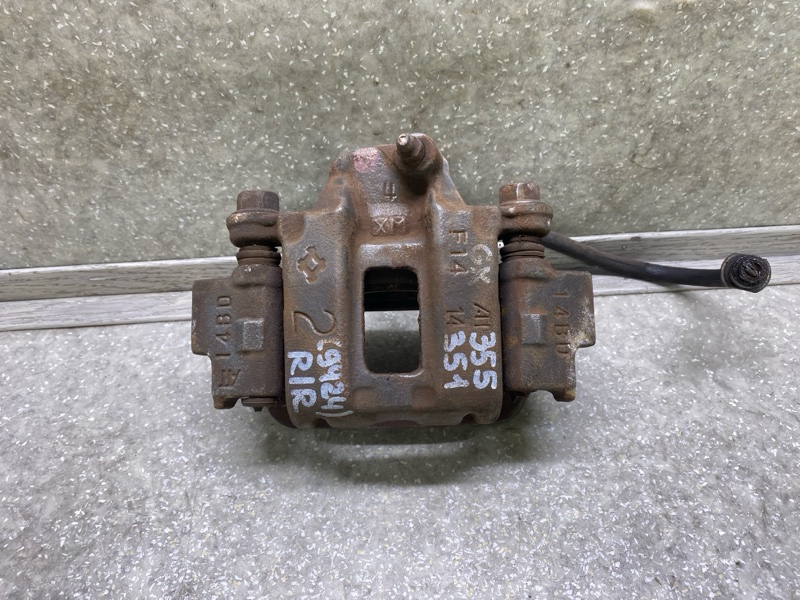 Суппорт тормозной задний правый LEXUS GX470 02-09 2004 4.7 2UZFE 47730-34030 Б/У