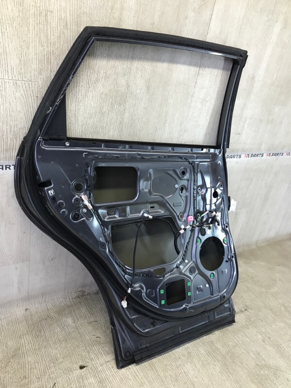 Дверь задняя левая VENZA 09-16 2013 3.5 2GR-FE Дверь задняя левая VENZA 09-16 2013 3.5 2GR-FE