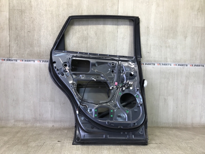 Дверь задняя левая VENZA 09-16 2013 3.5 2GR-FE Дверь задняя левая VENZA 09-16 2013 3.5 2GR-FE