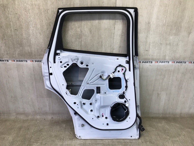 Дверь задняя левая ESCAPE 12-19 2018 T15HDTX