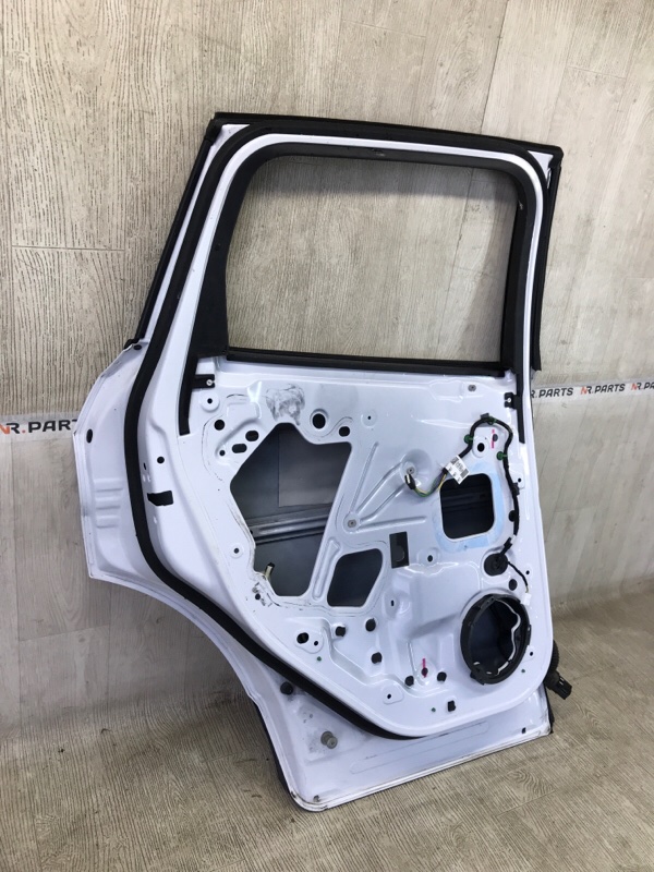 Дверь задняя левая ESCAPE 12-19 2018 T15HDTX