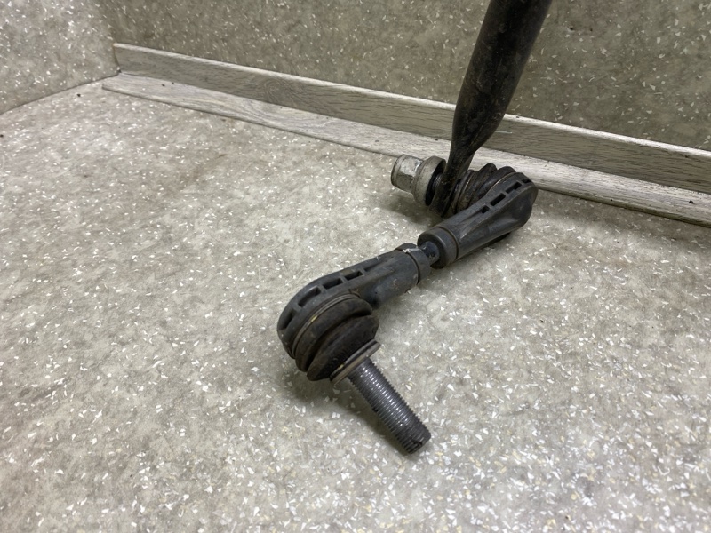 Стабилизатор задний ESCAPE 19 - 2020 C15FDOS