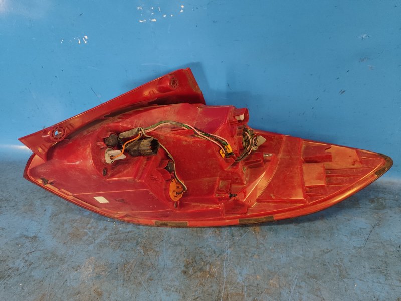 Фонарь наружный левый VELOSTER 11-18 2013 1.6 G4FD