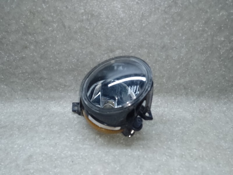 Противотуманная фара правая EOS 06-10