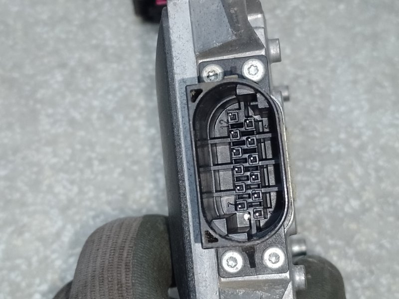 Датчик слепых зон правый AUDI A5 07-17